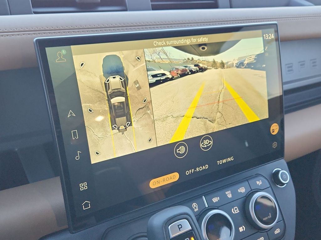 2026 Land Rover Defender V8 - Photo 20