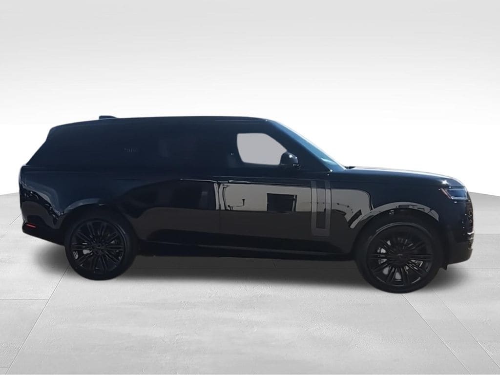 2026 Land Rover Range Rover SE - Photo 9