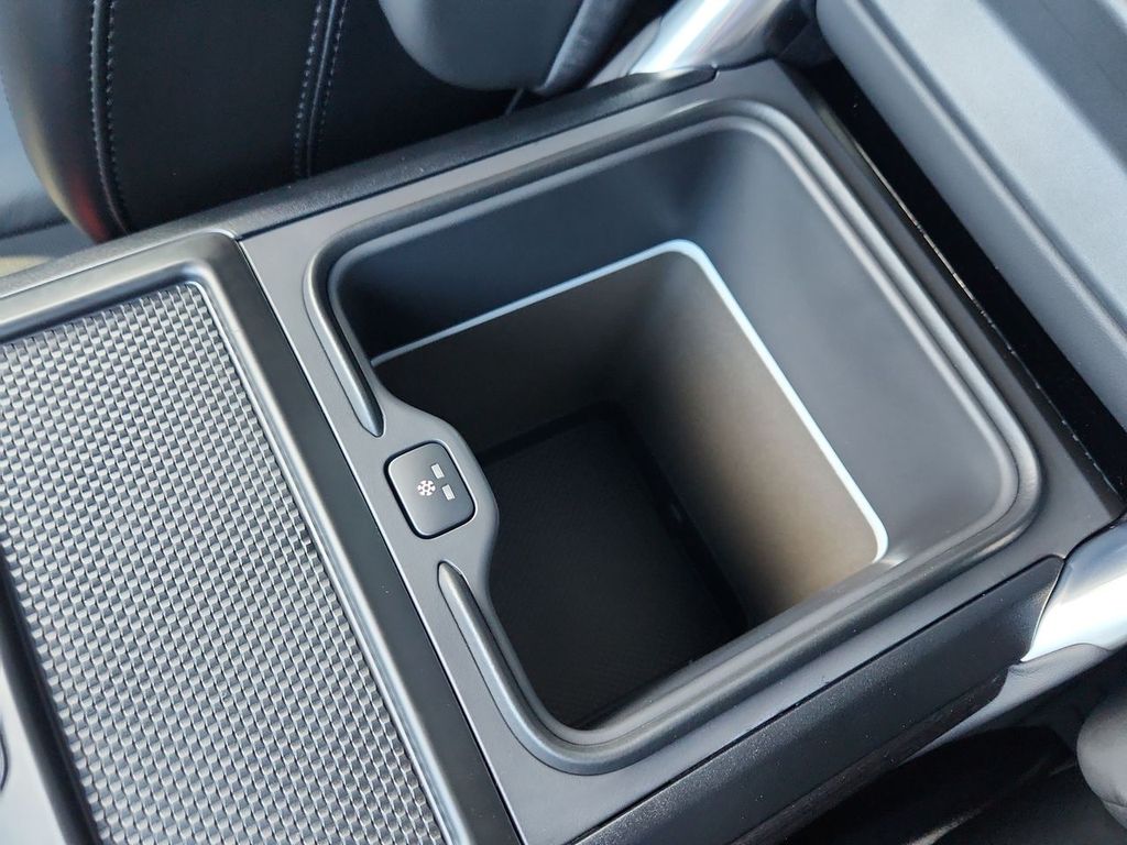 2026 Land Rover Range Rover SE - Photo 19
