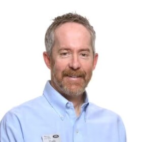 Staff member Curtis Kincaid from ID_4c7ec2