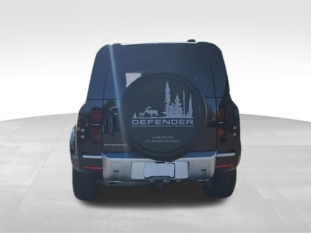2025 Land Rover Defender S - Photo 9