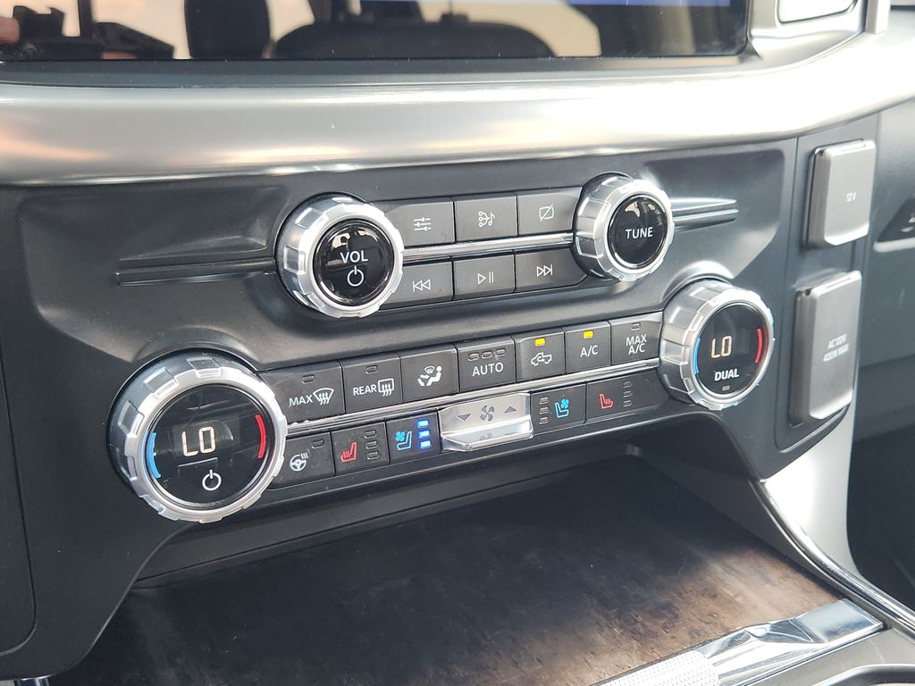 2021 Ford F-150 Lariat - Photo 22