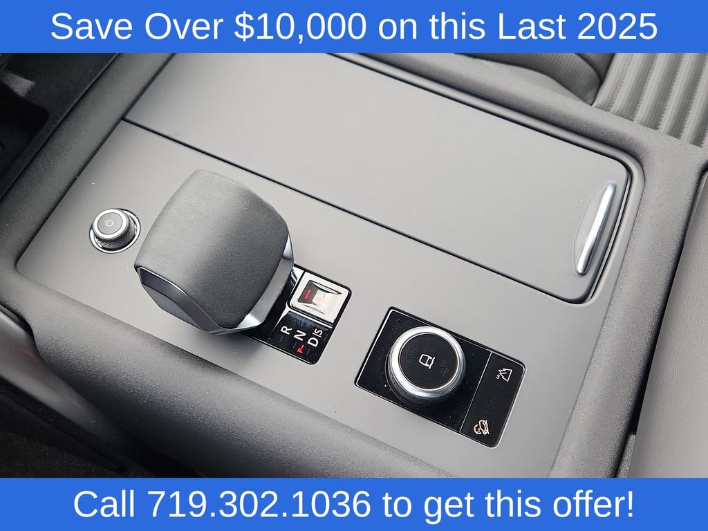 2025 Land Rover Discovery Metropolitan Edition - Photo 24