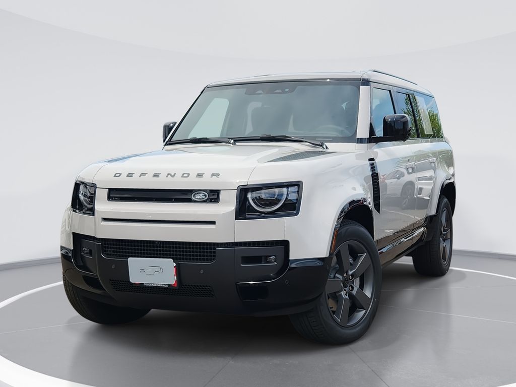 2026 Land Rover Defender 130 X-Dynamic SE P400's photo