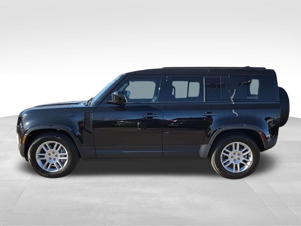 2025 Land Rover Defender S - Photo 7