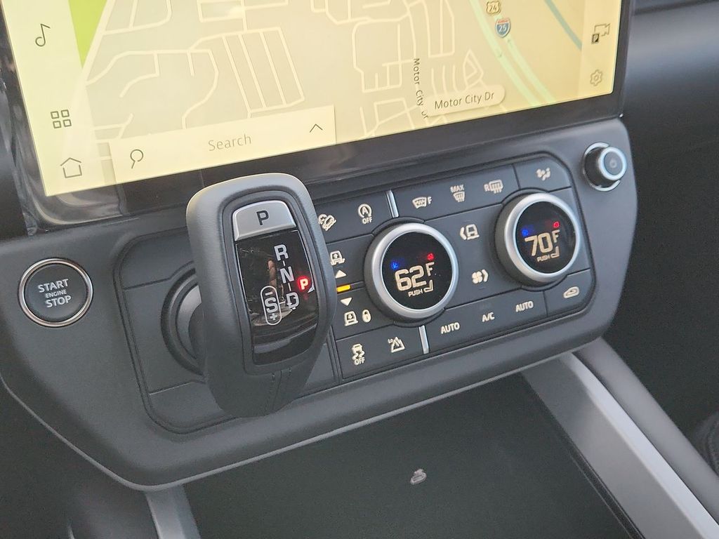 2026 Land Rover Defender V8 - Photo 17