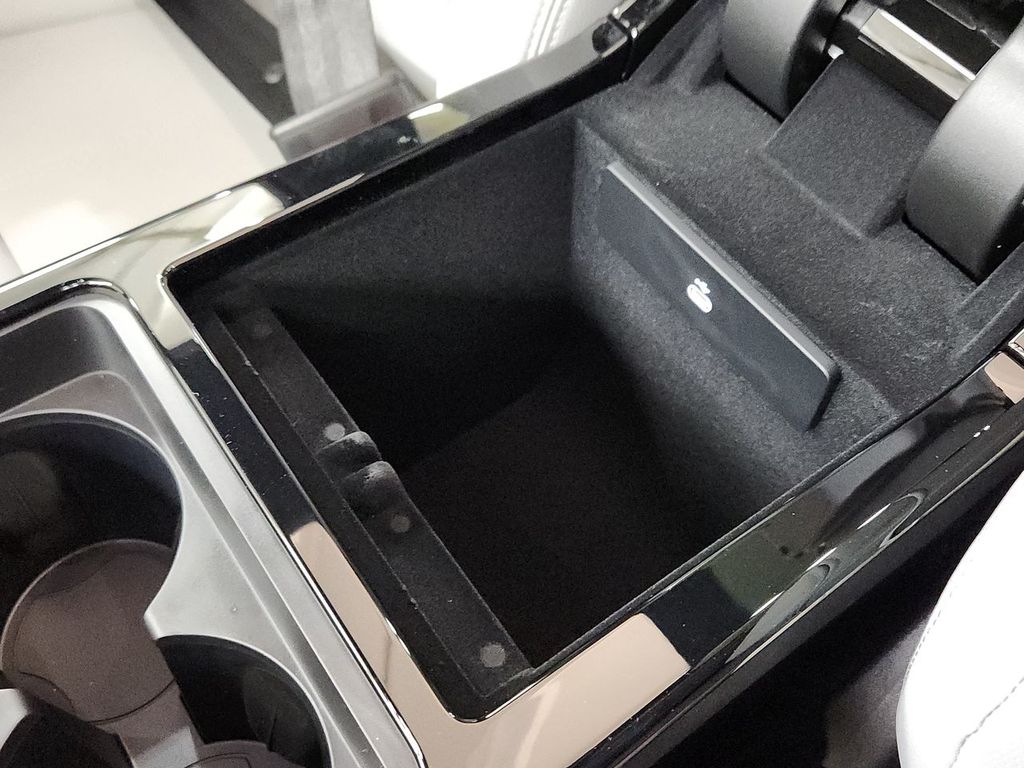 2026 Land Rover Range Rover Velar S - Photo 25
