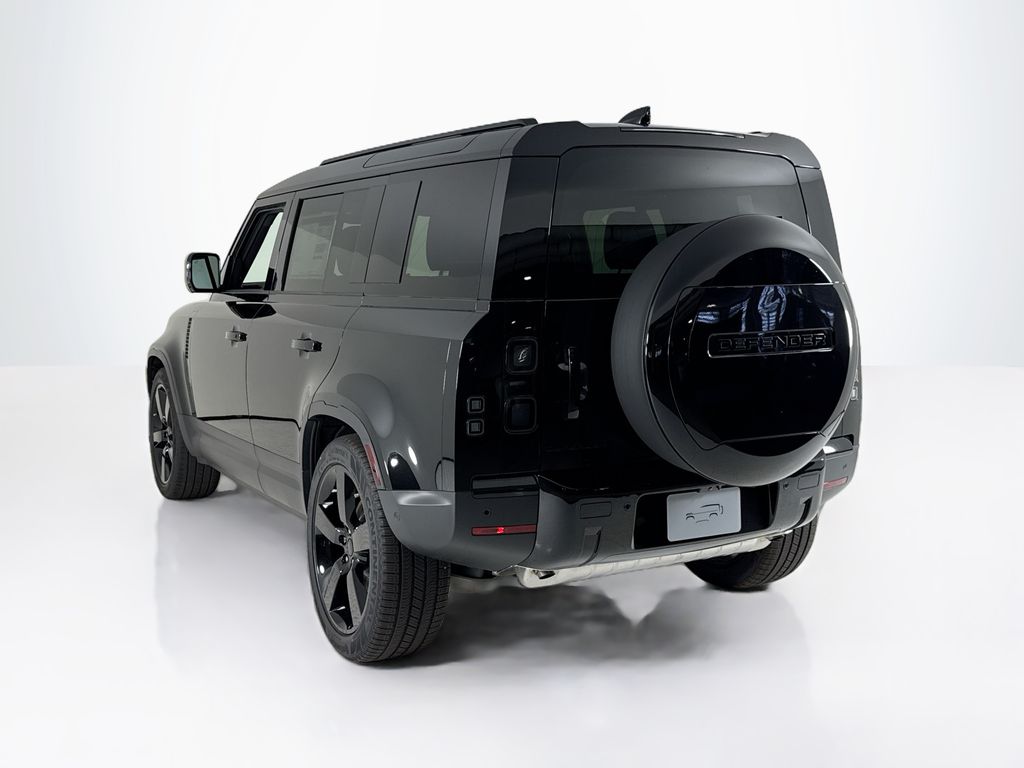 2026 Land Rover Defender 110 S photo 3