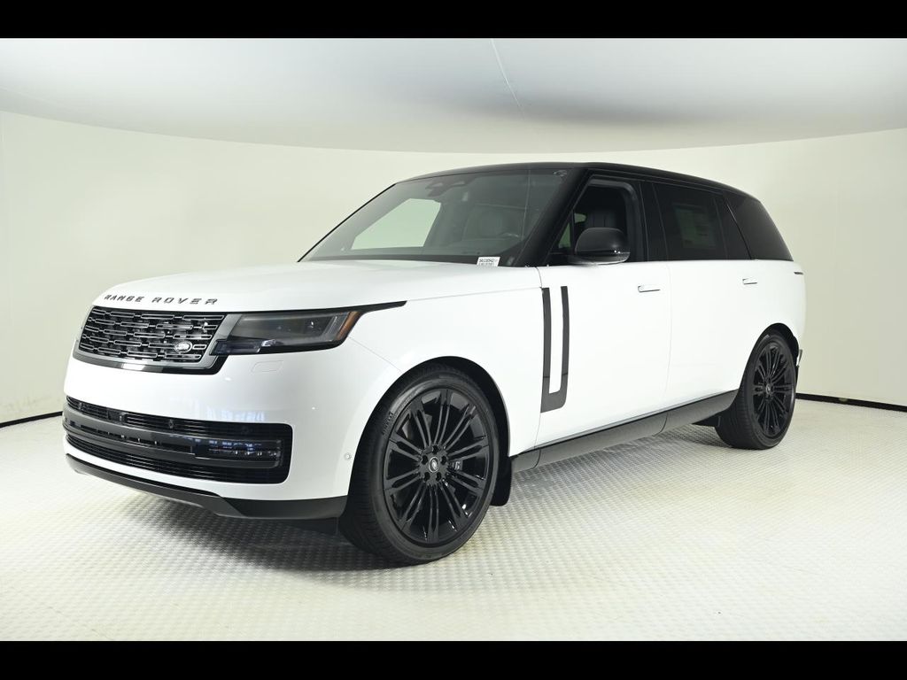 2025 Land Rover Range Rover SE's photo