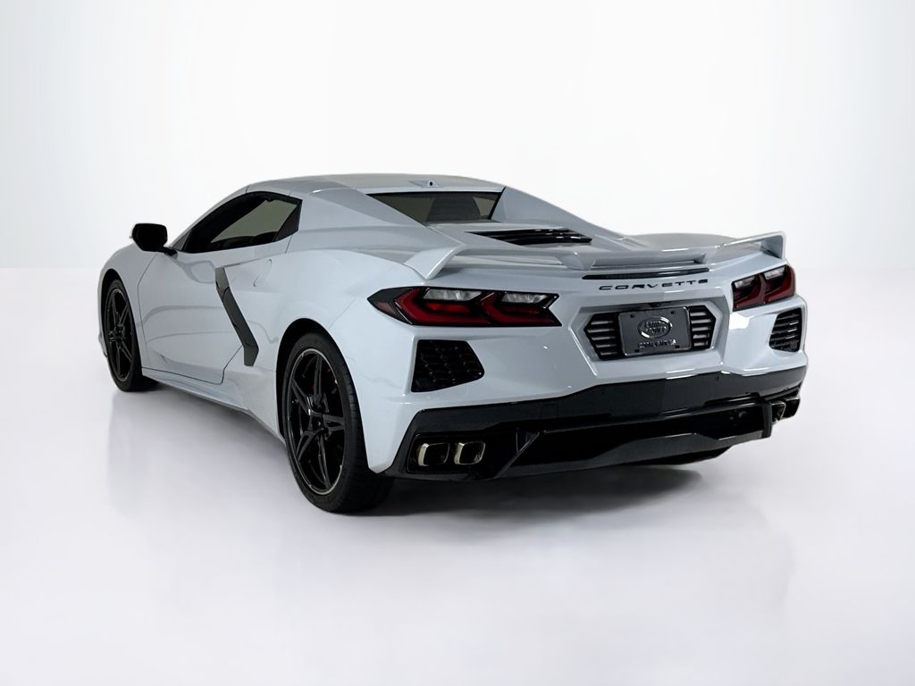 2021 Chevrolet Corvette Stingray 2LT photo 3