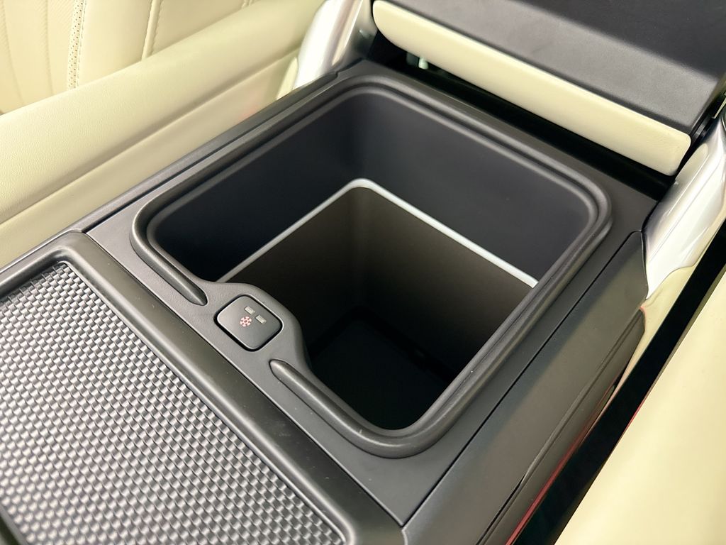2026 Land Rover Range Rover SE - Photo 22