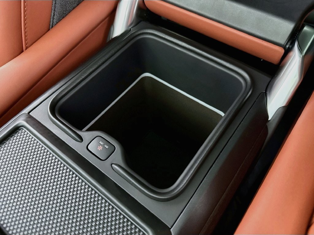 2026 Land Rover Range Rover SV - Photo 22