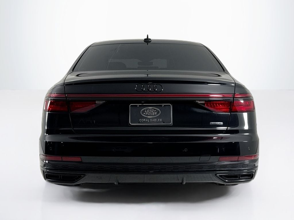 2021 Audi A8 L Quattro photo 3