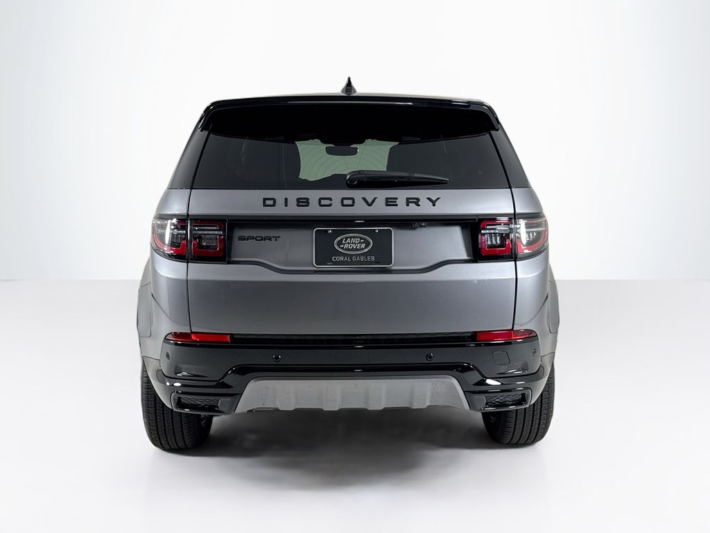 2024 Land Rover Discovery Sport SE photo 4