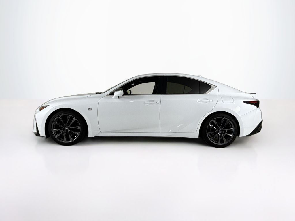 2024 Lexus IS 350 F SPORT photo 2