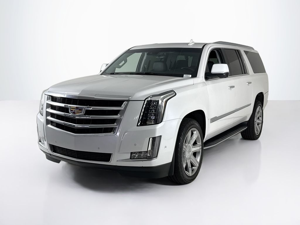 2019 Cadillac Escalade ESV Luxury's photo