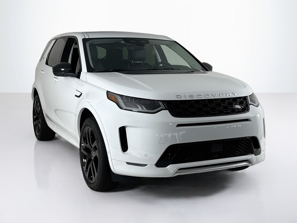 2024 Land Rover Discovery Sport S photo 4