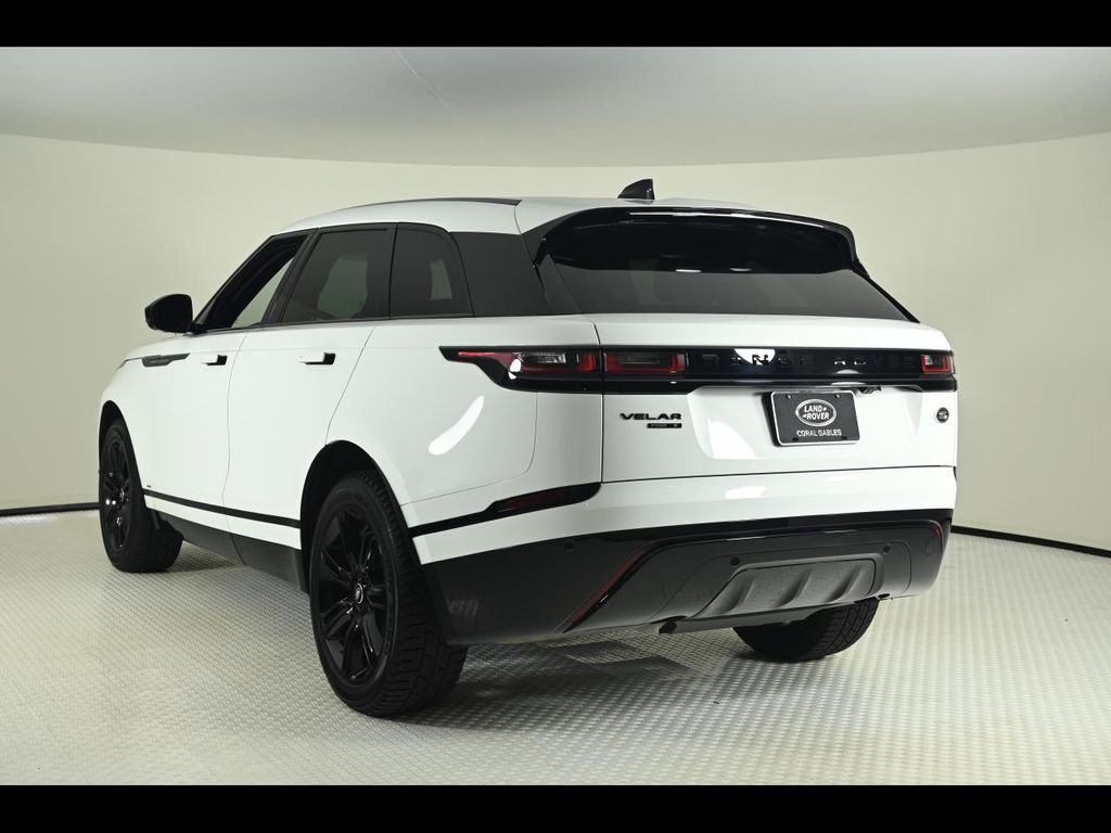 2020 Land Rover Range Rover Velar P250 R-Dynamic S photo 3