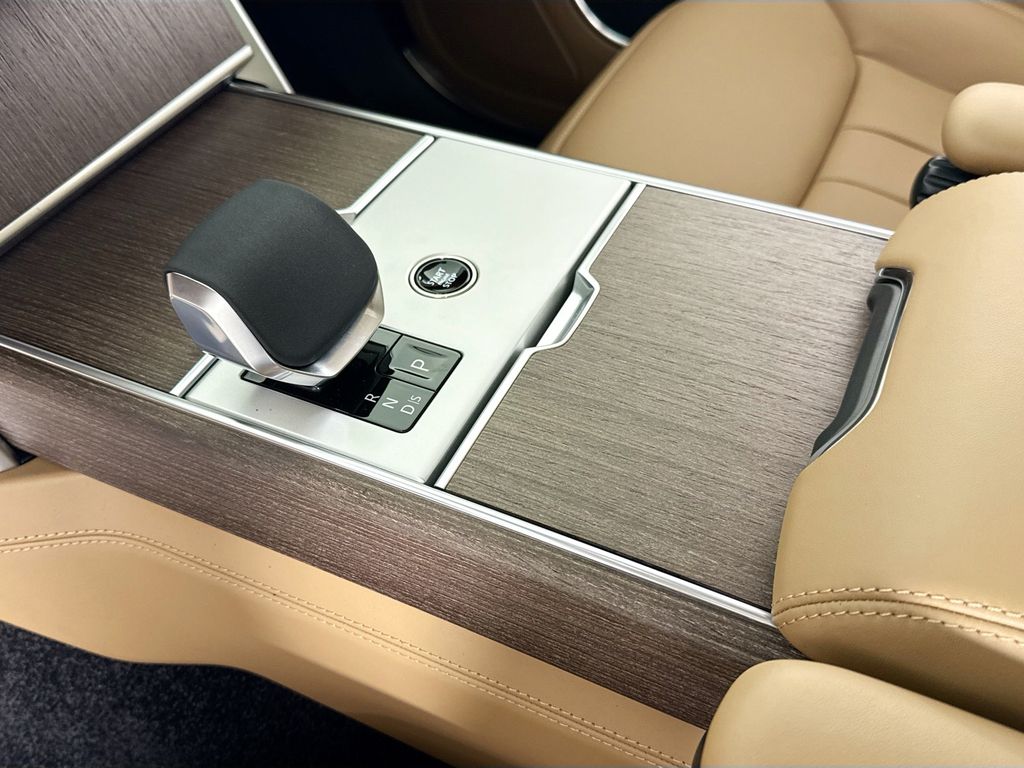 2026 Land Rover Range Rover SE - Photo 21