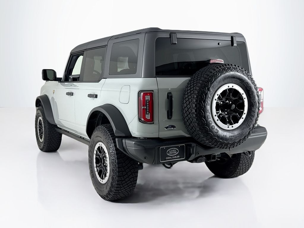 Used 2023 Ford Bronco Badlands SUV