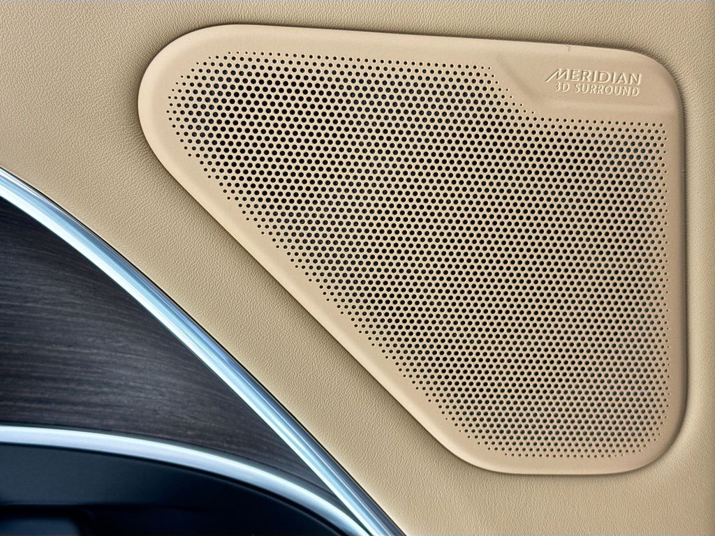 2026 Land Rover Range Rover SE - Photo 23