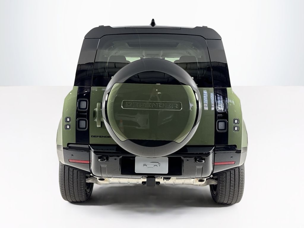 New 2026 Land Rover Defender 110 X-Dynamic SE SUV