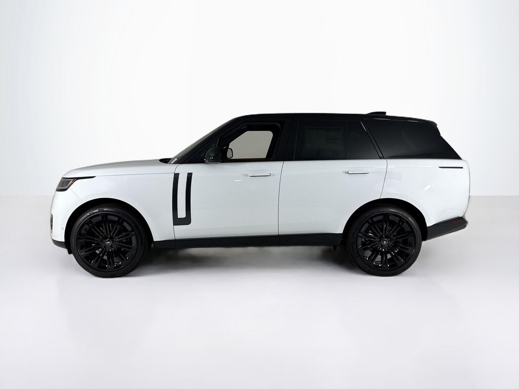 New 2025 Land Rover Range Rover SE SUV