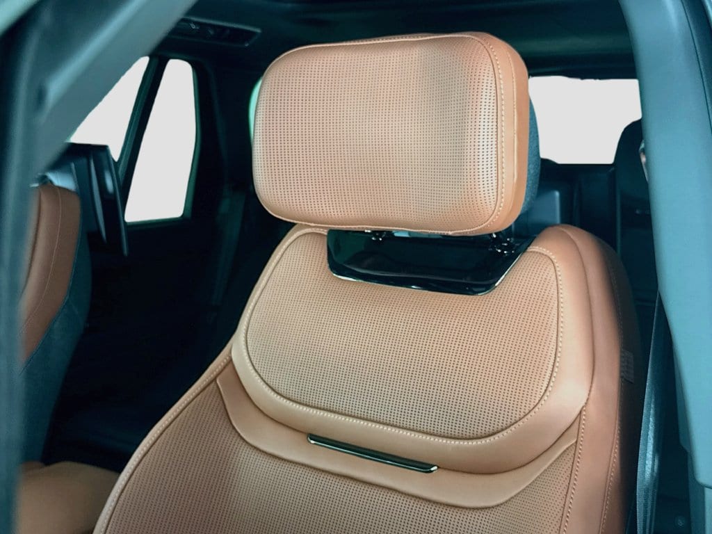 2026 Land Rover Range Rover SV - Photo 29