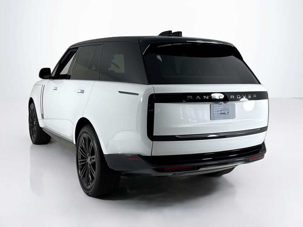 New 2025 Land Rover Range Rover SE SUV