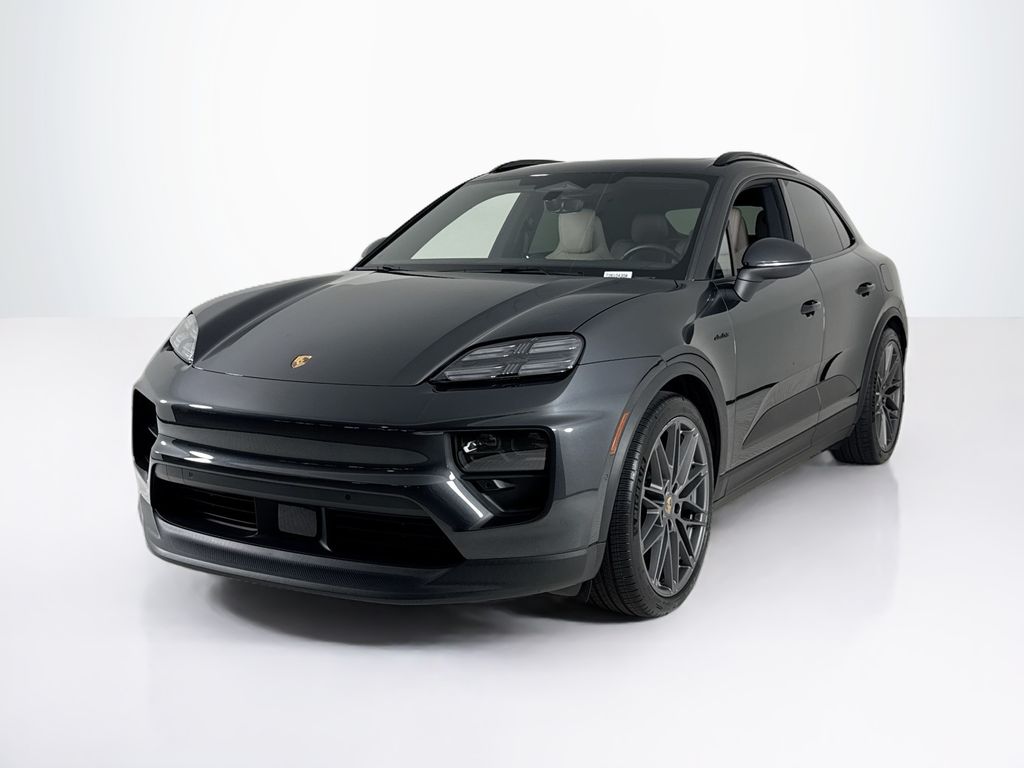 2024 Porsche Macan Macan 4 Electric's photo