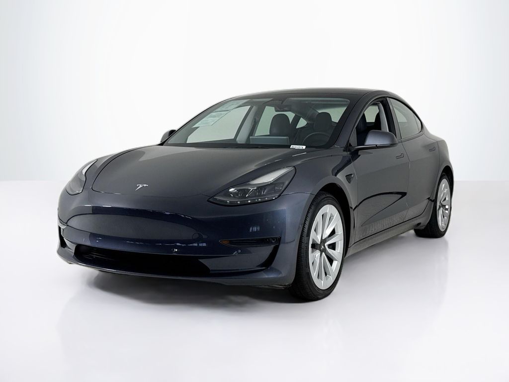 2022 Tesla Model 3 Long Range