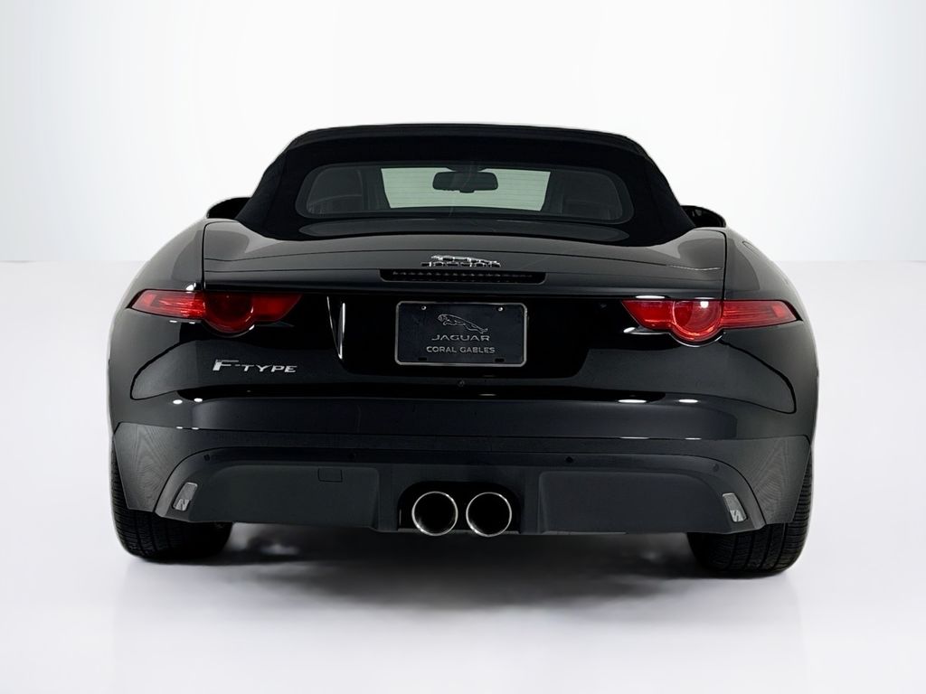 2016 Jaguar F-Type photo 4