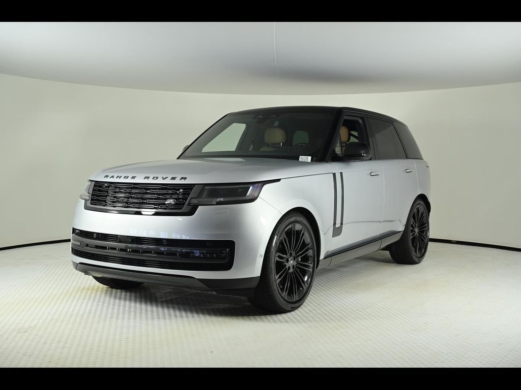 2025 Land Rover Range Rover SE's photo