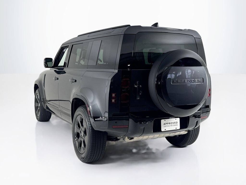 Used 2025 Land Rover Defender 110 X-Dynamic SE SUV