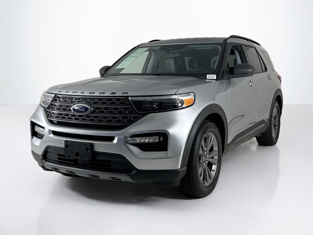 2021 Ford Explorer XLT RWD's photo