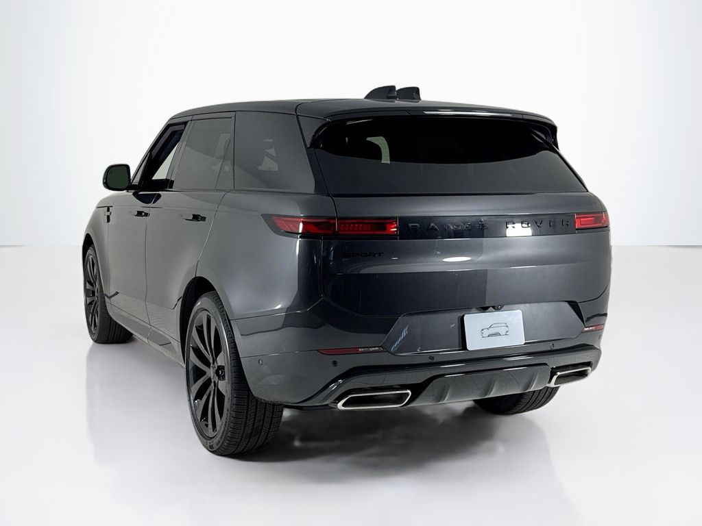 2026 Land Rover Range Rover Sport SE photo 3