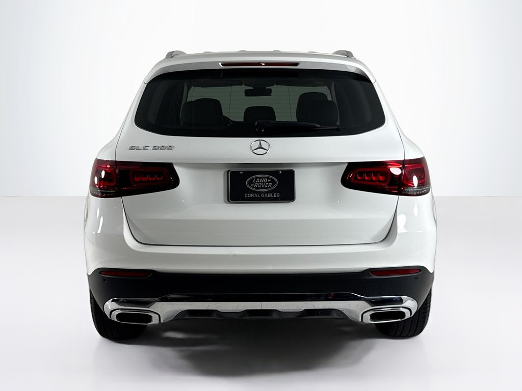 2021 Mercedes Benz GLC 300 photo 3