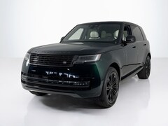 2026 Land Rover Range Rover SE LWB 7-Seats / V8 SUV