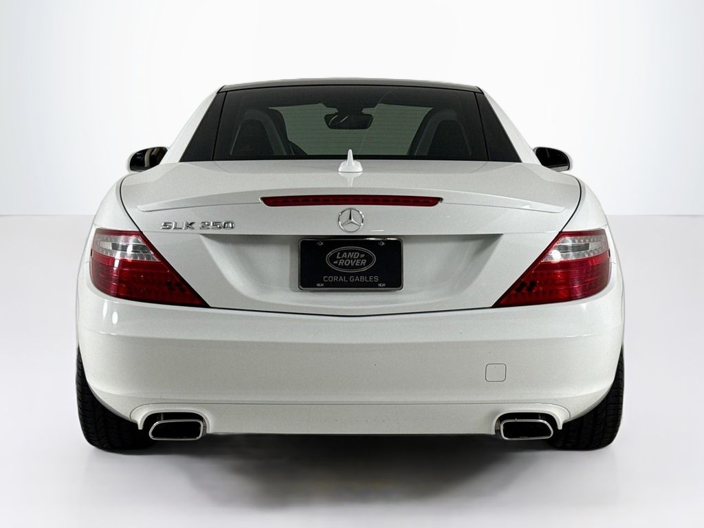 2015 Mercedes Benz SLK 250 photo 4