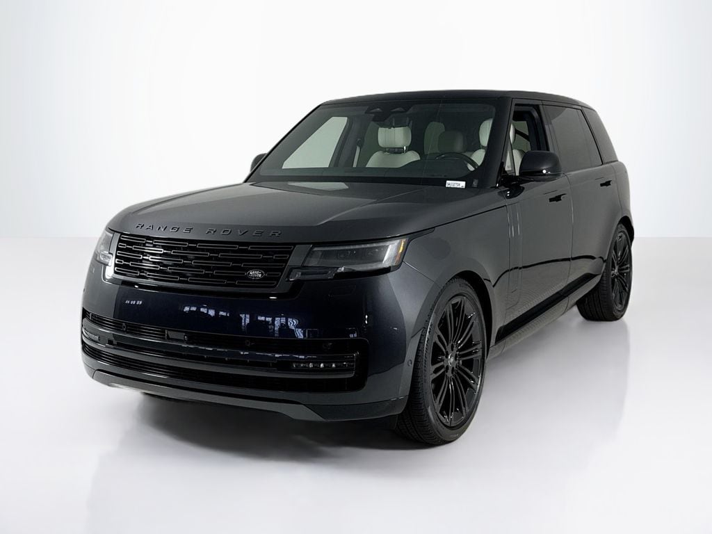 2025 Land Rover Range Rover SE's photo