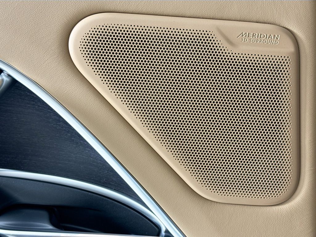 2026 Land Rover Range Rover SE - Photo 23