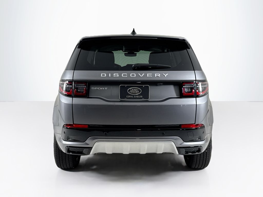 2024 Land Rover Discovery Sport S photo 3