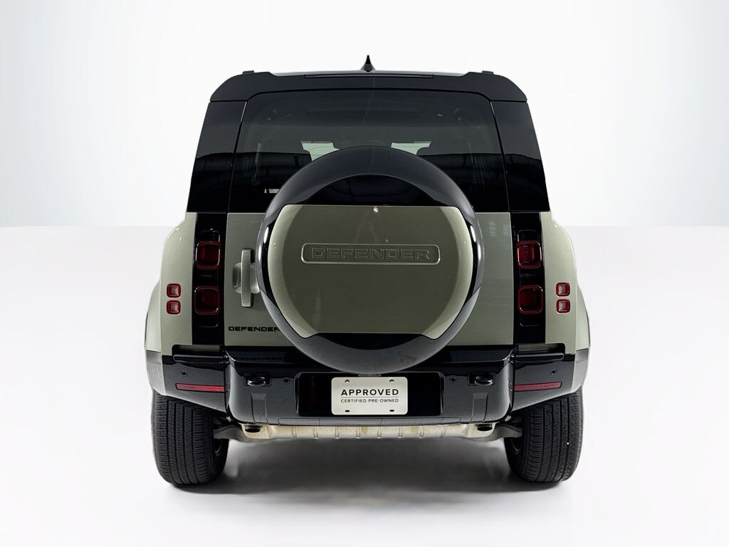 Used 2025 Land Rover Defender 110 X-Dynamic SE SUV