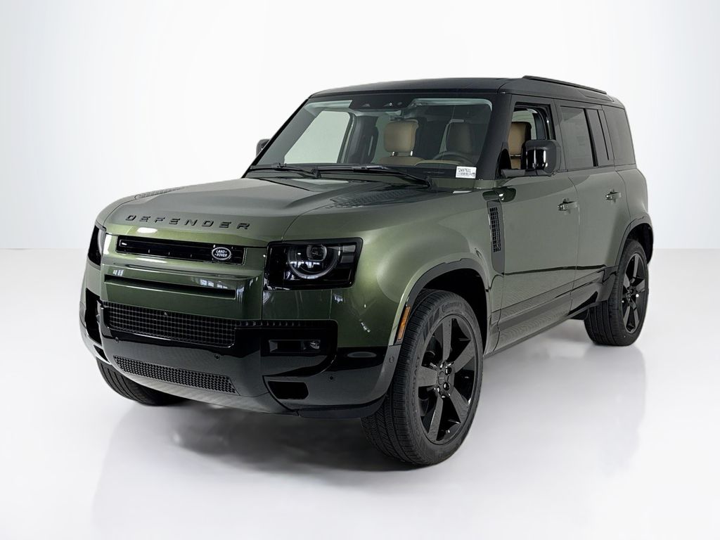 2026 Land Rover Defender X-Dynamic SE's photo
