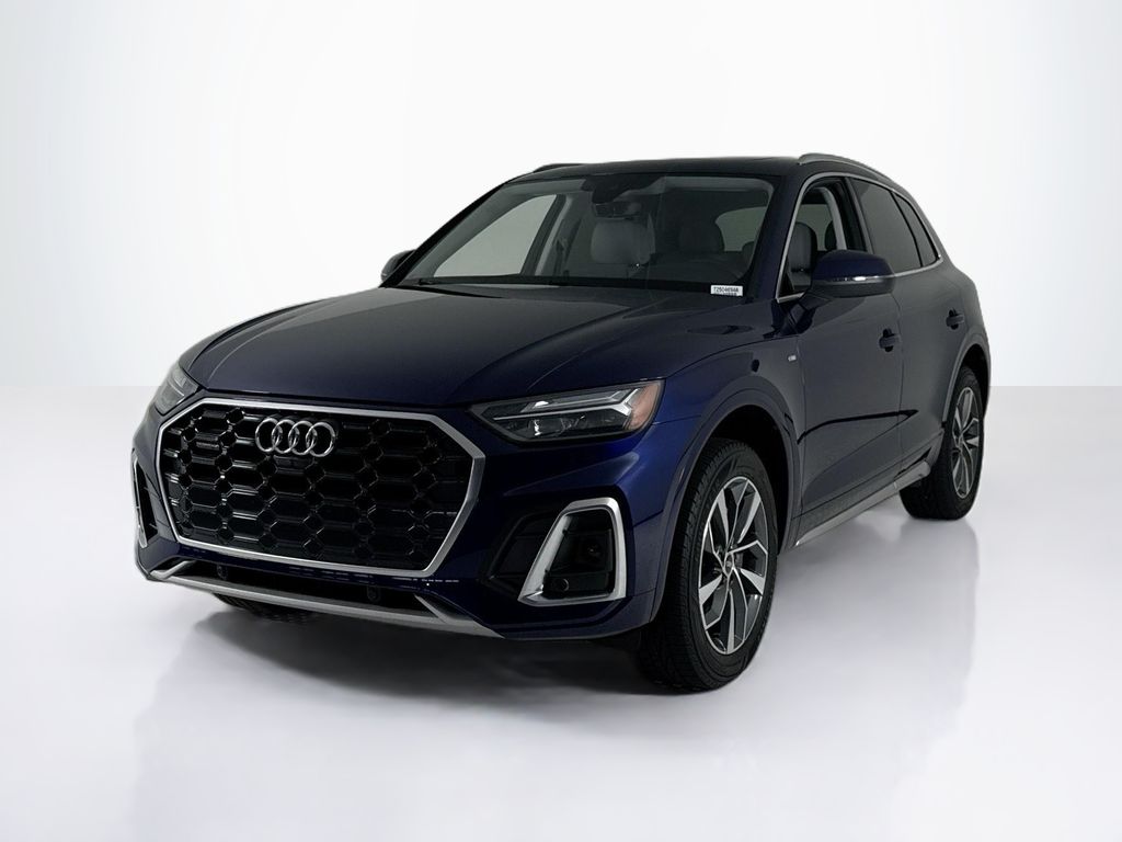 2022 Audi Q5 Premium Plus