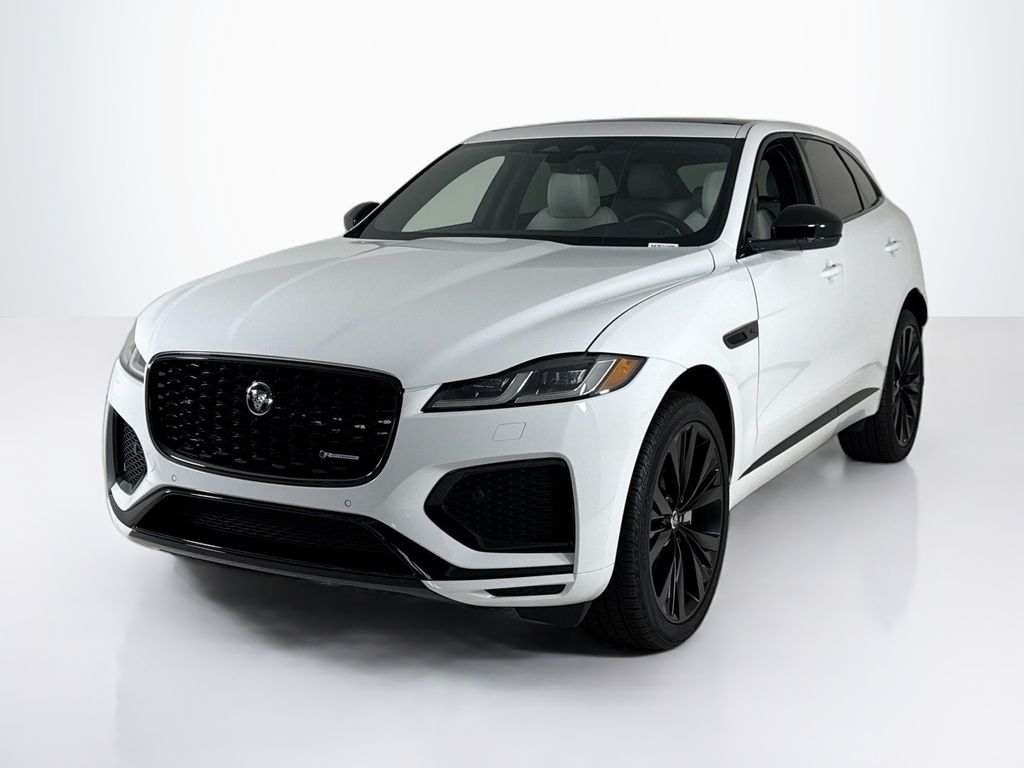2025 Jaguar F-PACE R-Dynamic S's photo