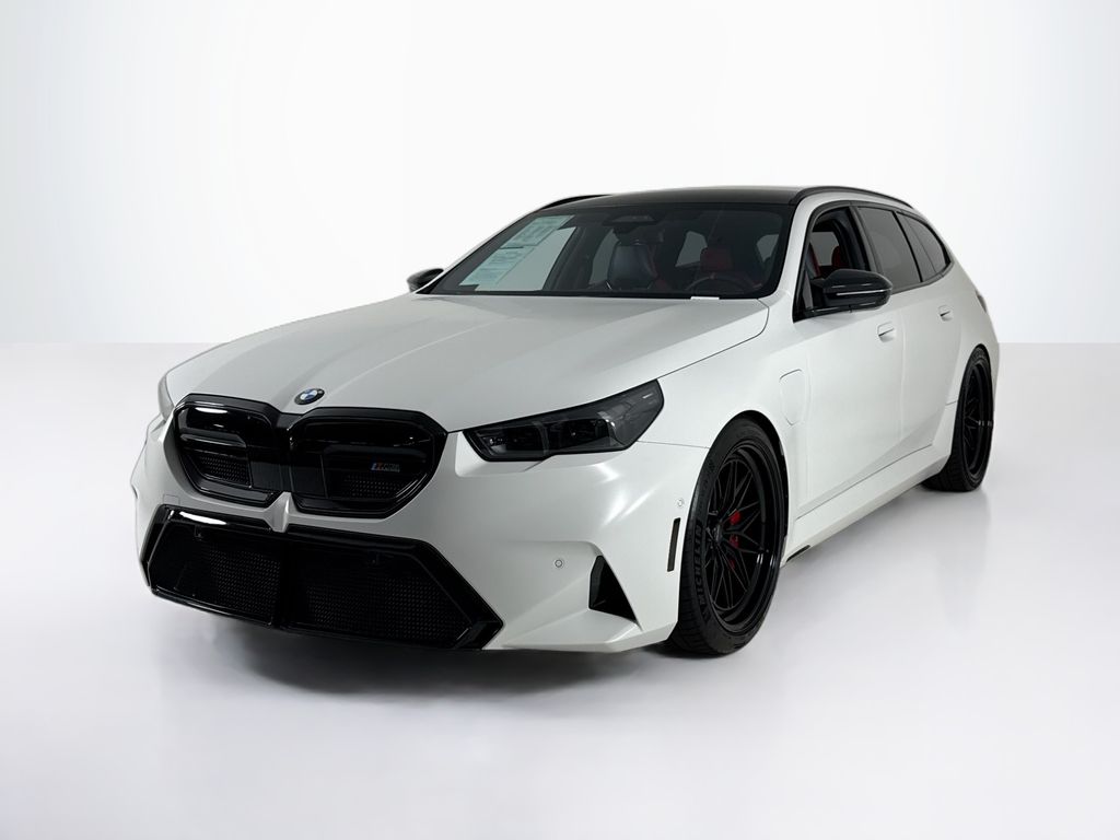 2026 BMW M5 M5 Touring's photo