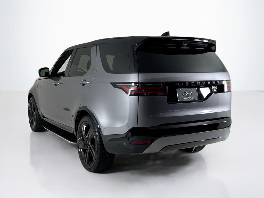 Certified 2023 Land Rover Discovery HSE R-Dynamic SUV