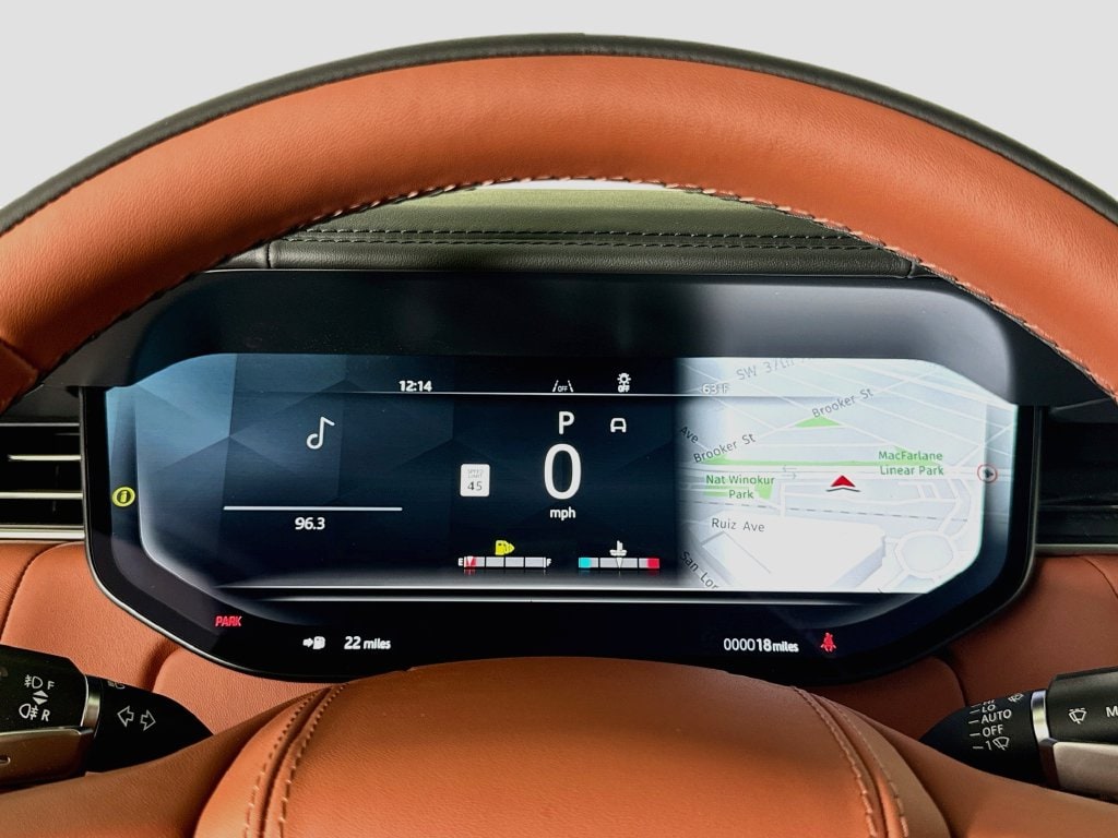 2026 Land Rover Range Rover SV - Photo 10