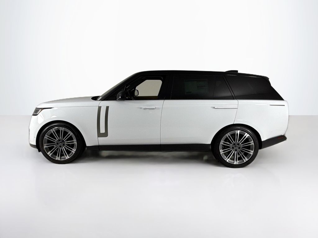 2025 Land Rover Range Rover SE photo 2